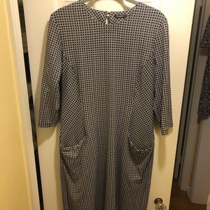 J. McLaughlin catalyst style dress. Size Large.